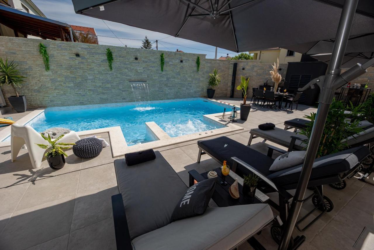 Tyra Delux Apartment Zadar Exterior photo