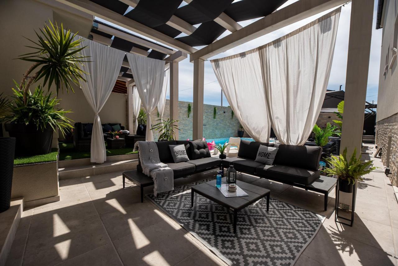 Tyra Delux Apartment Zadar Exterior photo