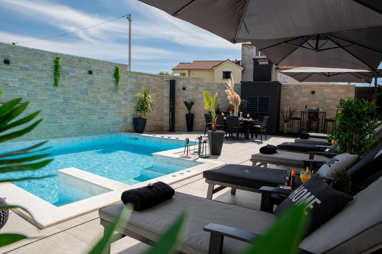 Tyra Delux Apartment Zadar Exterior photo