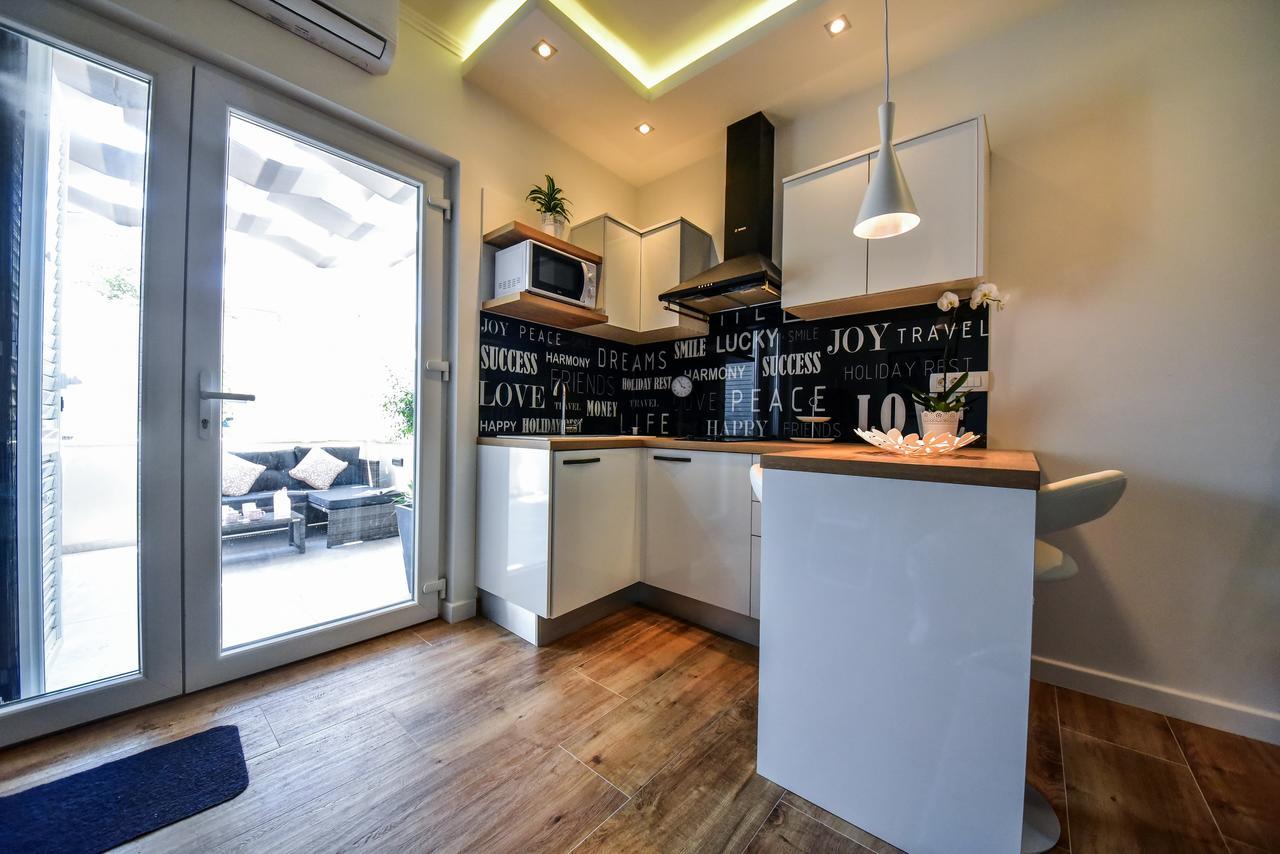 Tyra Delux Apartment Zadar Exterior photo