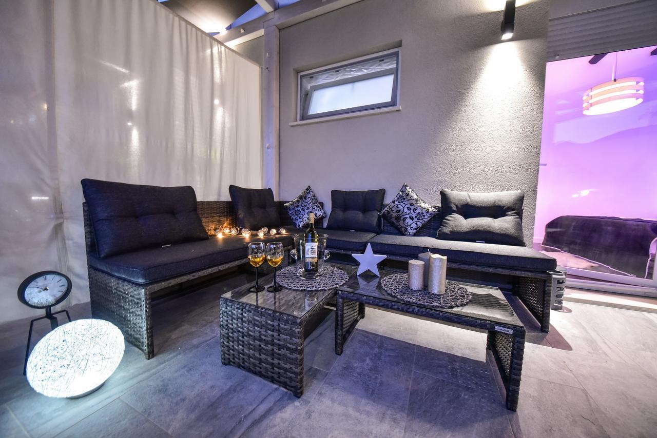 Tyra Delux Apartment Zadar Exterior photo